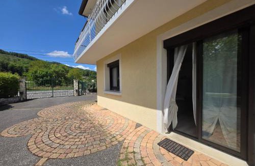 Saint-Marcellin Vercors Isere Communaute Apartment | ZenVerand