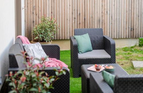Bussy-Saint-Georges Apartment | Zephyr by Kleidos- Disney 15min! 3 chambres, 2 terrasses, 2 parkings, 2 salles de bain