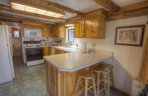 Zephyr Cove House | Zephyr Cabin by Lake Tahoe Accommodations
