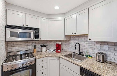 Zermatt Villa | Zermatt Villa 3014 - 2 Bedroom 2 Bath Full Kitchen with Resort Amenities
