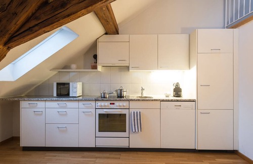 Zug Apartment | ZG Zeughausgasse V - HITrental Apartment