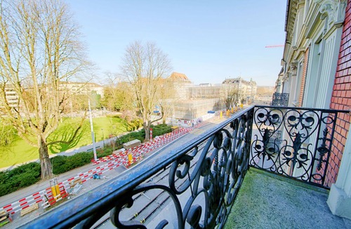 Langstrasse Apartment | ZH Botteron - Stauffacher HITrental Apartment