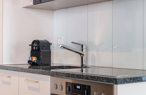 Center Apartment | ZH Ida I - HITrental Central Station Apartments