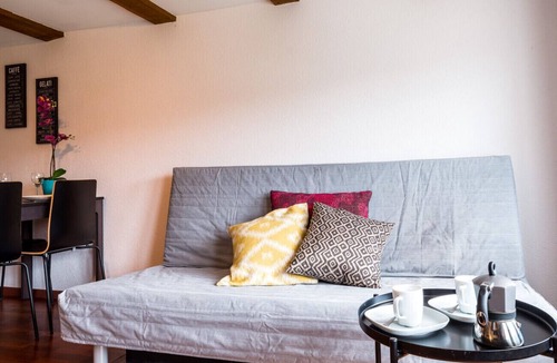 Niederdorf Apartment | ZH Limmat 4 - HITrental Apartment