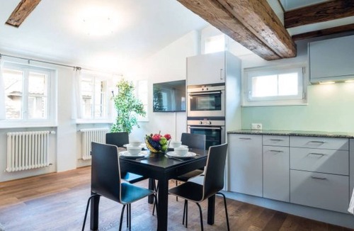 Niederdorf Apartment | ZH Maisonette 4 - HITrental Schmidgasse Apartment by Interhome