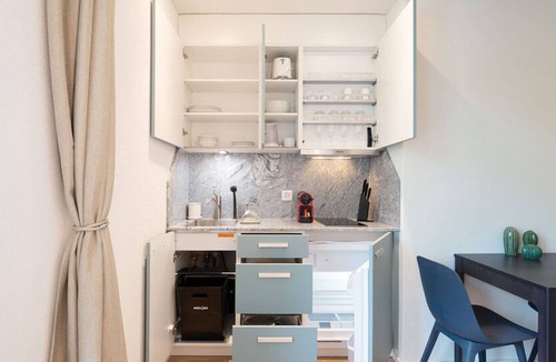 Hirslanden Apartment | ZH Tibia 2 - Riesbach HITrental Apartments