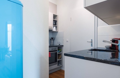 District 9 Apartment | ZH Tiger III - Altstetten HITrental Apartment