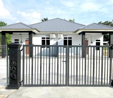 Gemas House | ZHomestay - Malay Only