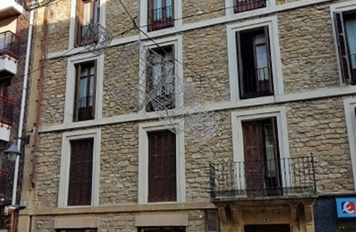 Zarautz Apartment | Zigordia 9 Apartment - Well located housing by Egona