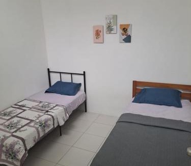 Alor Gajah House | Zikry Homestay