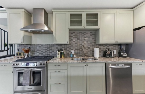 Barton Heights House | Zilker Retreat w/Downtown Views