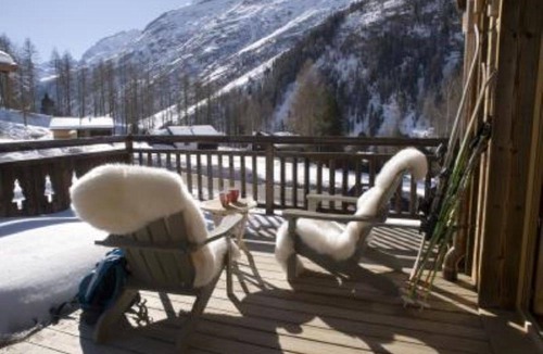 Zinal Ski Chalet | Zinal-Grimentz luxury chalet. Hot tub,sauna,log fire,sun deck,dog friendly,