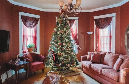 Hermann Bed & Breakfast | Zinfandel Room - Old Vine Bed & Breakfast