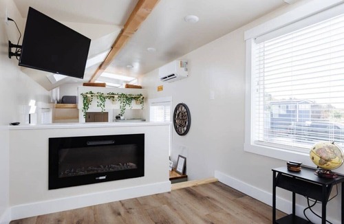 Apple Valley House | Zion Adventure Tiny Home Cozy Fireplace Deck