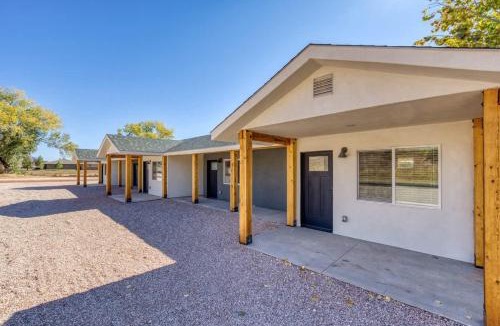 Kanab House | Zion-Bryce Basecamp suite Red Rock Views in Kanab UT