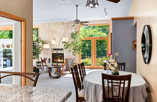 Zion National Park South Entrance Villa | Zion National Park Springdale Private Luxury Home Yard Kitchen Pool & Hot Tub