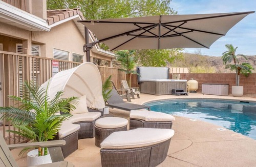 La Verkin House | Zion`s Poolside Paradise