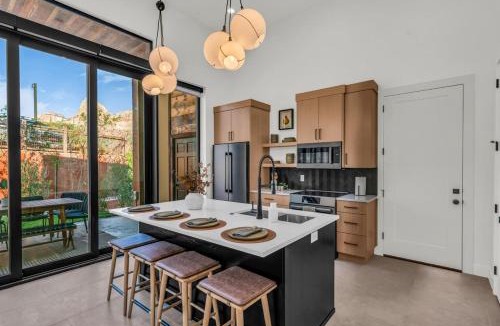 Zion National Park South Entrance Apartment | Zion Sage Suites