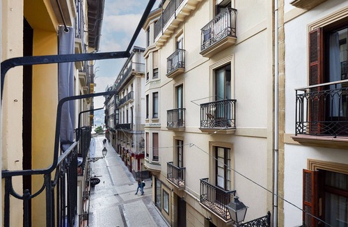 Old Town Apartment | Zoe | The Rentals Collection