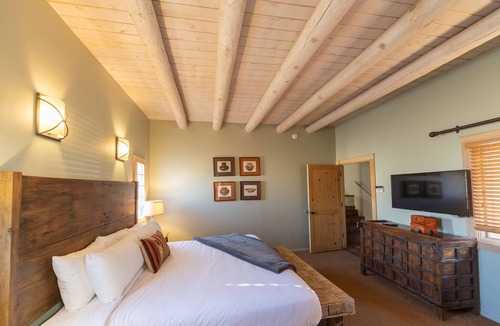 Downtown Santa Fe Hotel | Zona Rosa 71, San Rafael