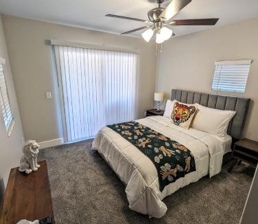 Wichita House | Zoobilee-on Zoo Blvd
