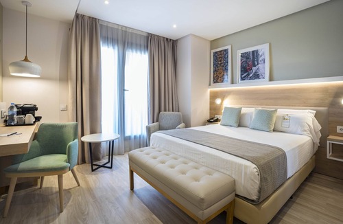 El Parc i la Llacuna del Poblenou Hotel | ZT The Golden Hotel Barcelona