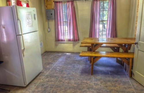 Uvalde County Cabin | Zubers - CA -A Cabin A