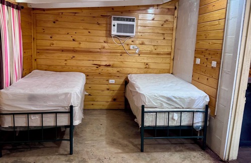 Uvalde County Cabin | Zubers - CA -A Cabin A