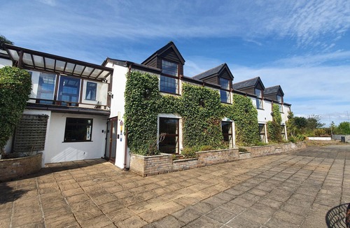 Truro Hotel | Zucchini Hotel