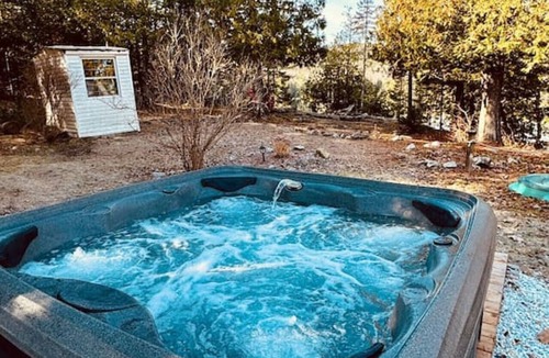 Blue Sea Cottage | Zulu Zen waterfront cottage