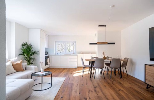 Glattbrugg Apartment | Zurich 2 Bedroom Apt/Parking & Riverside/Desk