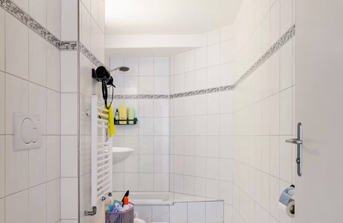 Hochschulen Apartment | ZURICH City Center Apartment with AC