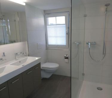 Neu St Johann Apartment | Zwinglis Ferienwohnung Klärli