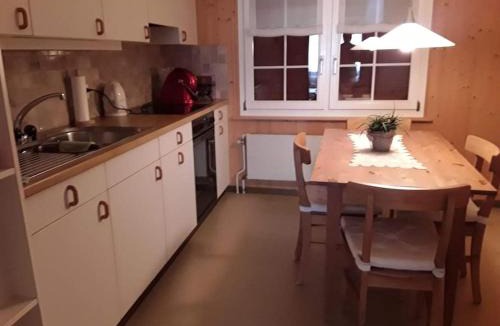 Neu St Johann Apartment | Zwinglis Ferienwohnung Rosi