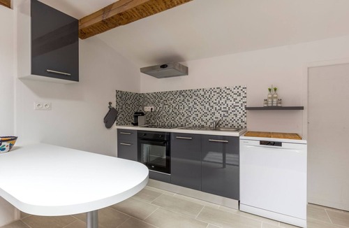 Herepian Apartment | Zwischen Meer, Seen und Bergen by Interhome