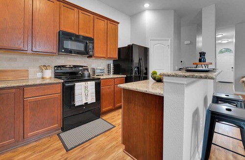 Waco House | Zyla's Place, Close to Airport