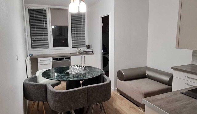 À 1 min du Métro, Proche du Stade Pierre Mauroy ! Appartement Idéal Pour Famille