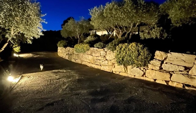 À 30 mn des Gorges du Verdon Gîte au Calme Entouré Doliviers et de Lavandes