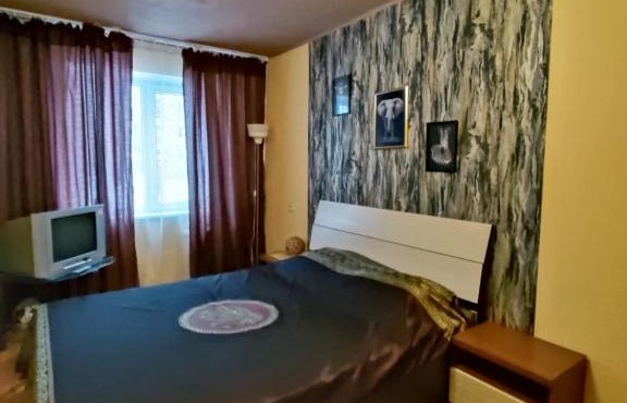 Двухкомнатная кв. на Ул. Нахимова