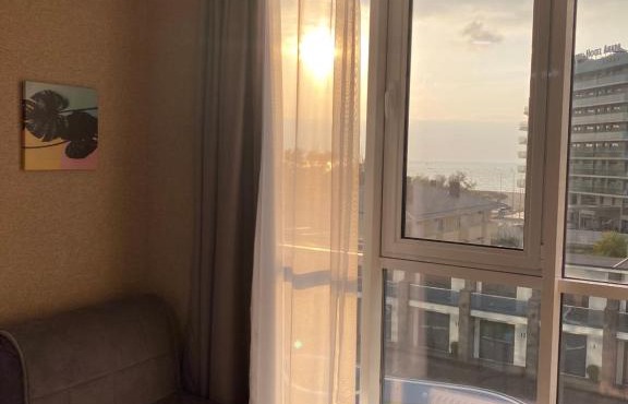 Квартира в минуте от моря