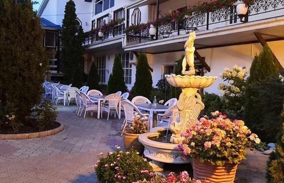 Отель "Ливадия"