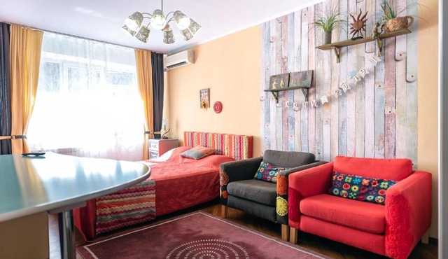 Семейное гнездо с «приветом»