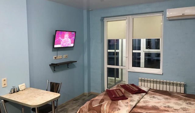 Студия-Люкс на Бульваре 30 лет Победы, 42