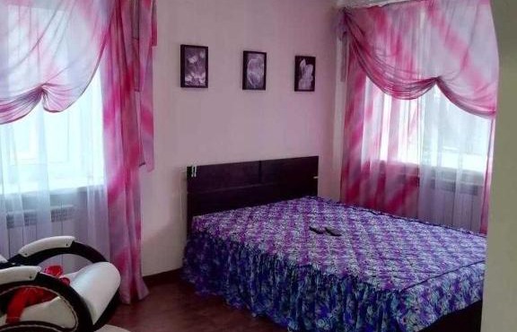 улица Революционная, 1Б Апартаменты