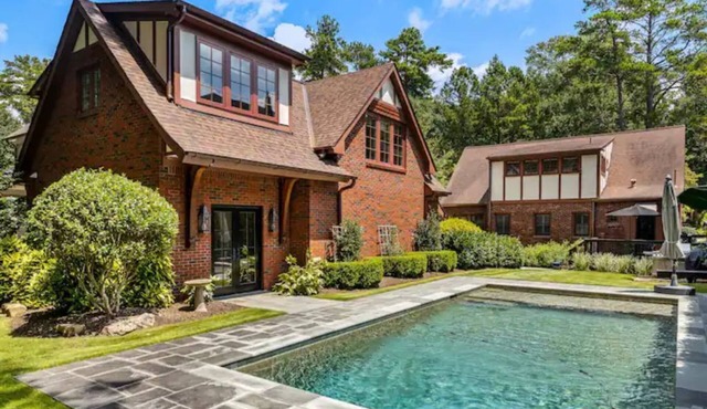 ᴥ Luxury Houses Free Parking! Pool! Pet Friendly ᴥn