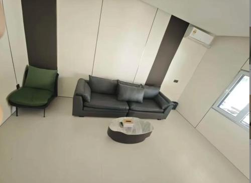 安屿泳池别墅度假村