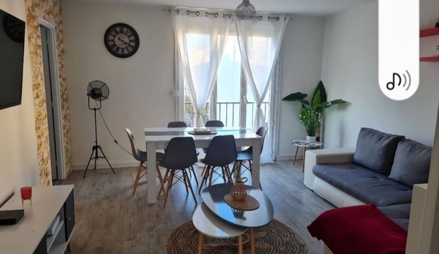 À 20 mn de la Mer ! Grand Appartement Escapade Montesquieu