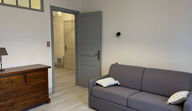 à 800 m des Thermes, Appartement Grand F2