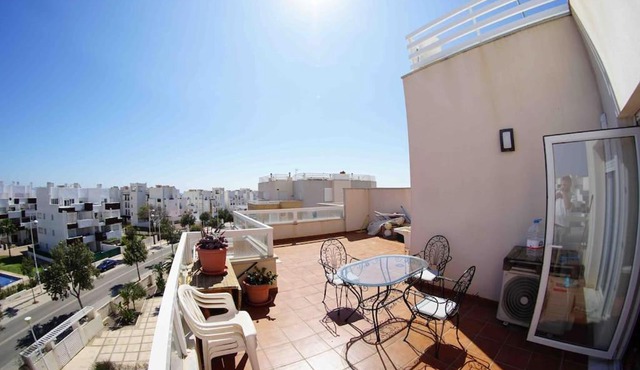 Ático con terraza en el Toyo