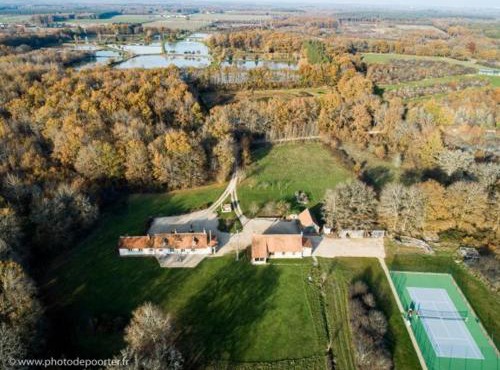 Évasion en Sologne : Gîte PMR, Billard, Tennis & Nature Proche Châteaux de la Loire - FR-1-590-420